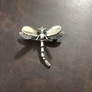 Awesome vintage sterling silver dragonfly brooch